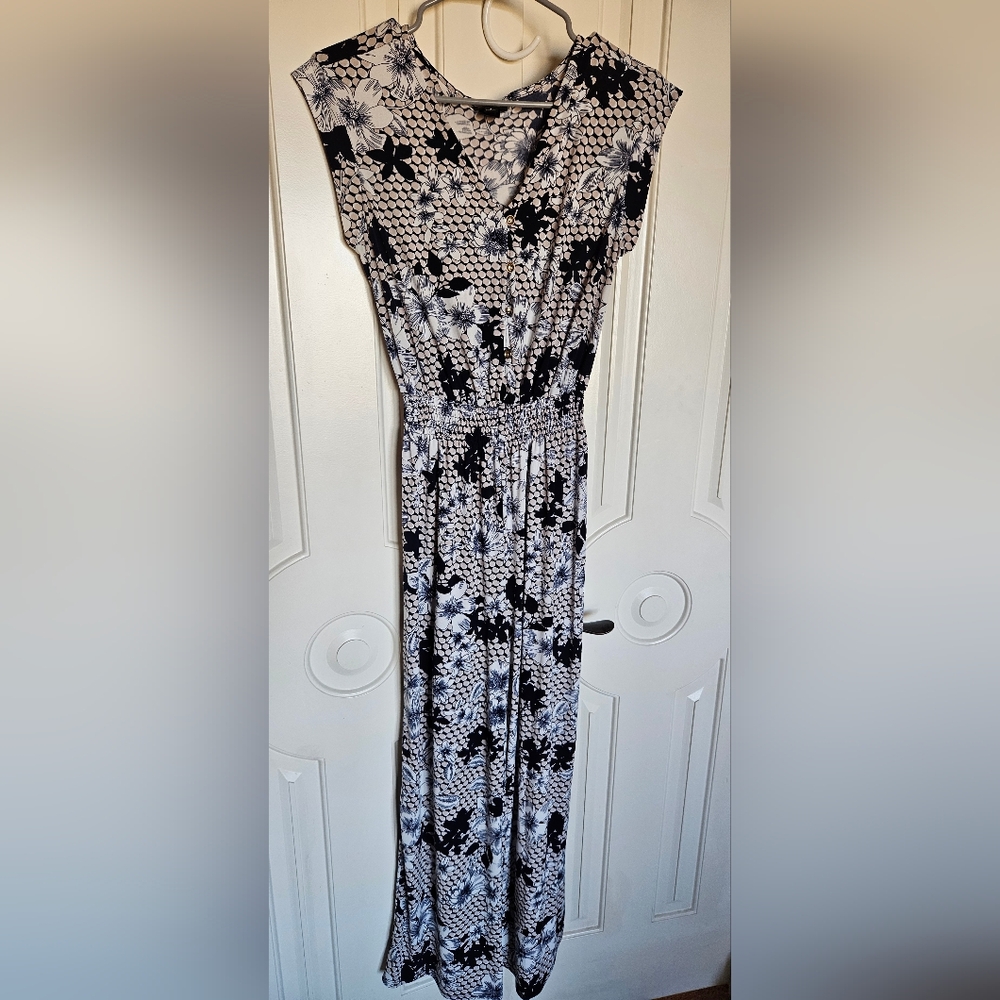 Elegant Dark Blue, Peach and White Floral Jumpsuit.